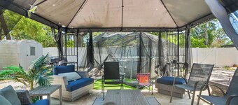 Charming Stay w/ Pool & Grill