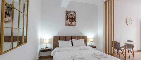 1 slaapkamer, een strijkplank/strijkijzer, gratis wifi, beddengoed