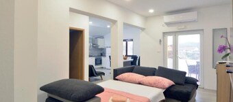 Dalmatian apartments Bilice - Two Bedroom Apartment With Terrace (A2)