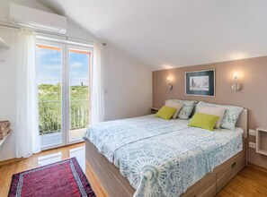 3 bedrooms, Internet, bed sheets