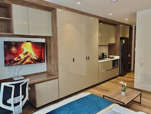 Apartamento estándar | 2 dormitorios, escritorio, espacio para trabajar con un portátil