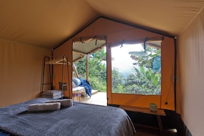 Comfort Tent, 1 Queen Bed, Patio, Mountain View