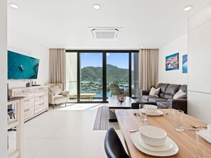 TV - C342 - Glorious Lagoon View Apartment with Balcony (Sint Maarten)