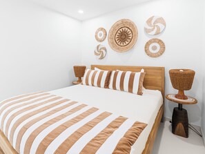 1 chambre, fer et planche à repasser, Wi-Fi, draps fournis