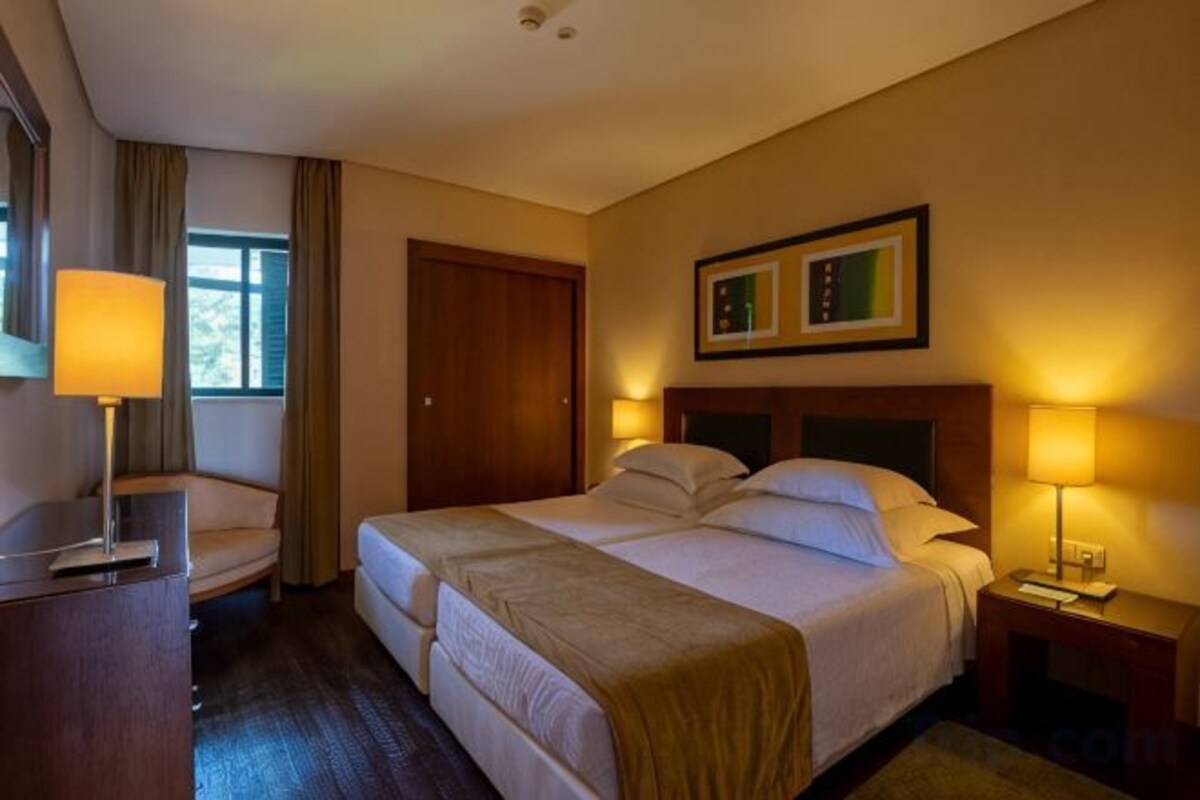 Junior Suite (2 Adults + 1 Child)