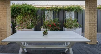 The Monclair Retreat - Pet Friendly Dunsborough