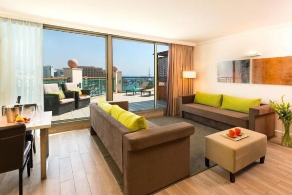 Cots/infant beds - U Magic Palace (Eilat)