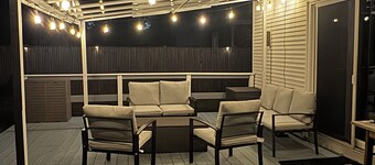 Cozy Modern 2BR Near Grays Beach