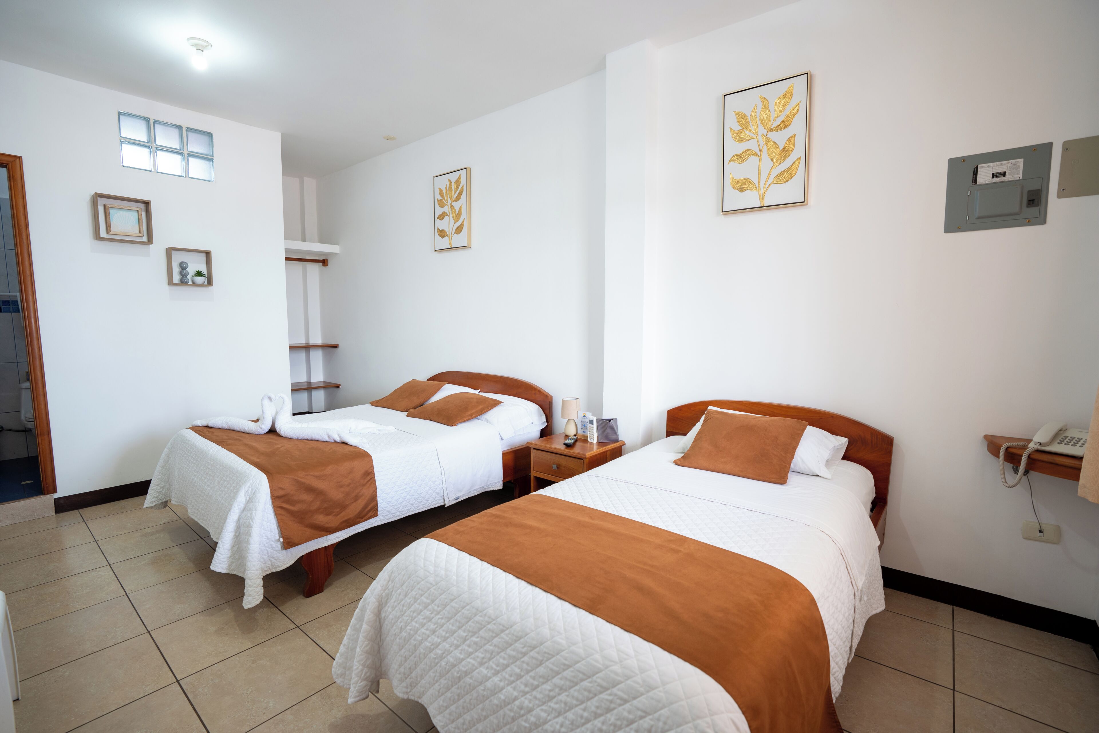 Standard Double Room, Balcony, City View | WiFi (free)