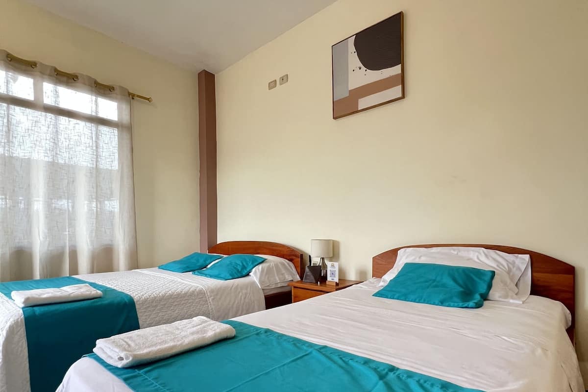 Habitación doble Deluxe, balcón, vista a la ciudad | Wifi gratis