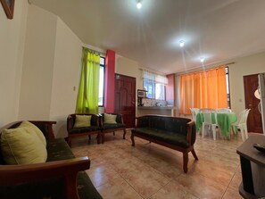 Wifi gratis y acceso para silla de ruedas 