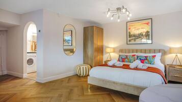 1 makuuhuone, työpöytä, silitysrauta/-lauta, ilmainen Wi-Fi