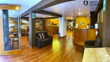 Check-in/check-out kiosk