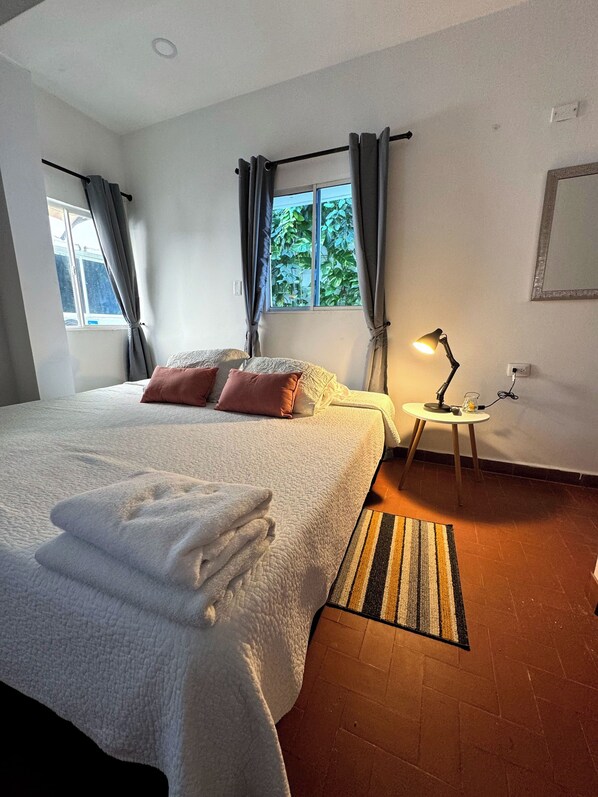 1 Schlafzimmer, Bügeleisen/Bügelbrett, WLAN, Bettwäsche