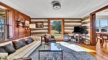 TV connectée, jeux vidéo, lecteur de DVD, livres