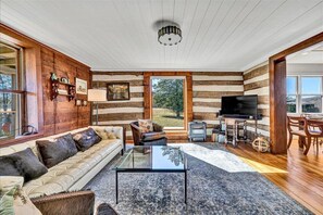 Smart TV, video games, DVD player, books
