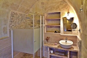 Cribs/infant beds - Cave Konak Cappadocia- Special Category (Urgup)