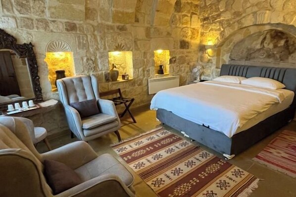 Cribs/infant beds - Cave Konak Cappadocia- Special Category (Urgup)