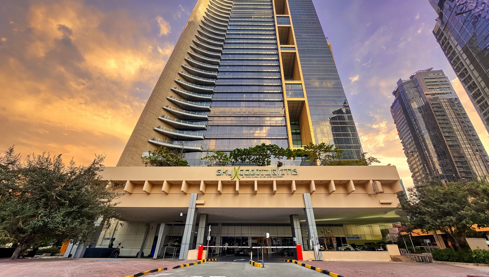 Mặt tiền nơi lưu trú