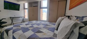 1 bedroom, in-room safe, desk, iron/ironing board