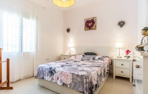 3 bedrooms, free WiFi - Lovely home in Torrox (Torrox)