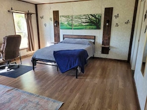 5 chambres, fer et planche à repasser, Wi-Fi gratuit, draps fournis