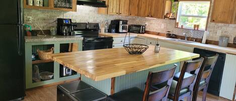 Microwave, oven, stovetop, dishwasher