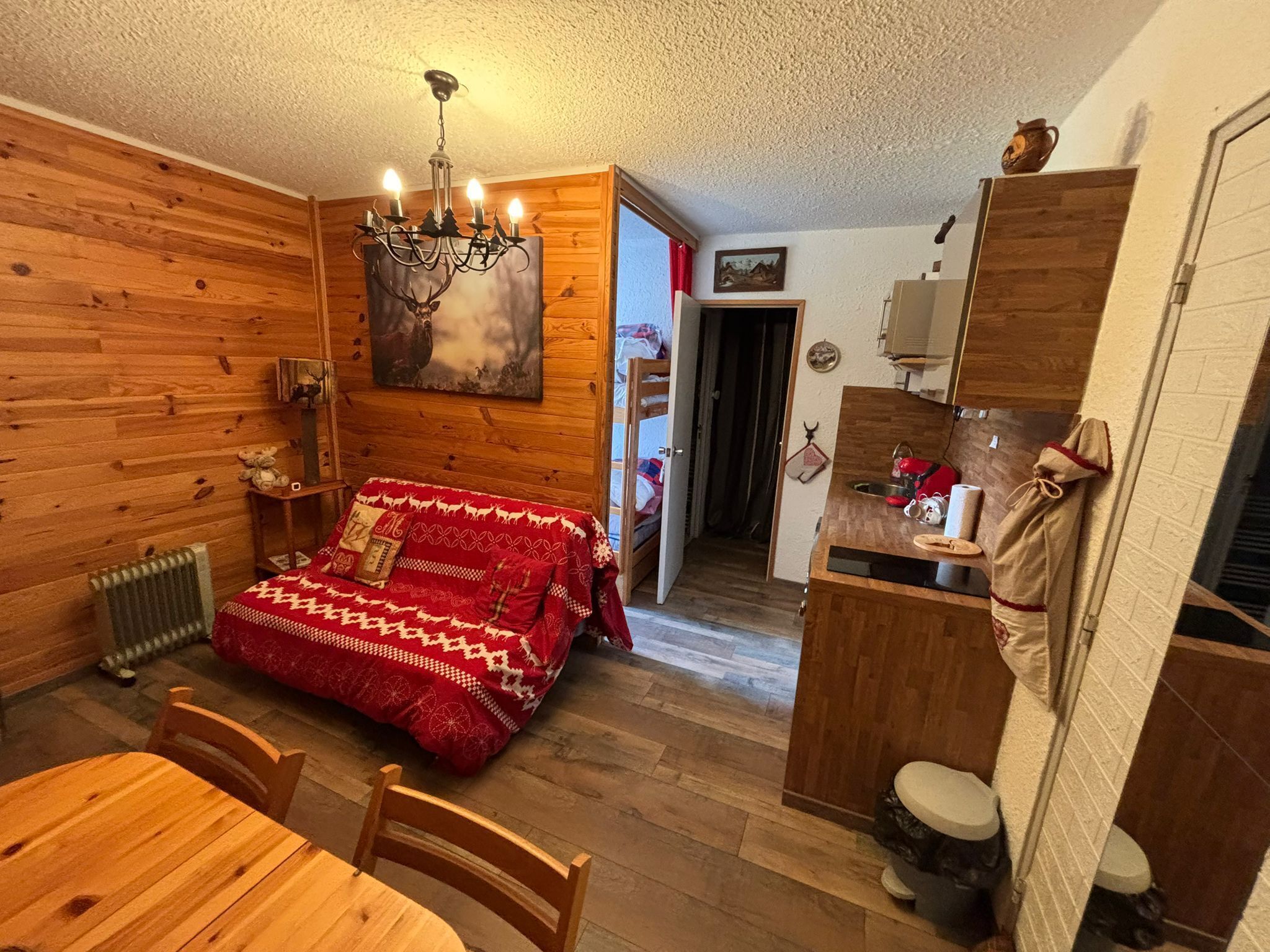 1 slaapkamer, reisbedje