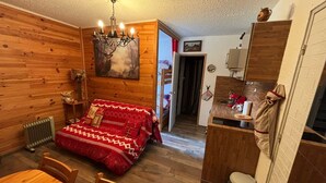 1 soverom og reiseseng for barn