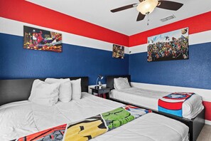 Stadtwohnung, Mehrere Betten, Küche, Gartenblick (Enchanted At 7 Dwarfs Lane) | 3 Schlafzimmer, individuell dekoriert, individuell eingerichtet