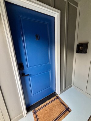 Interior - The Monarch Downtown - Unit 10 (Huntsville)