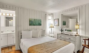 2 soverom, strykejern/-brett, wi-fi og sengetøy