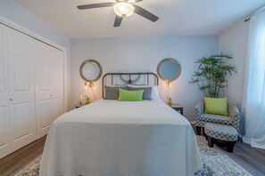 1 chambre, fer et planche à repasser, Wi-Fi, draps fournis