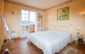 4 sovrum och resesäng