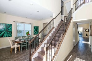 House, Multiple Beds, Pool Access, Pool View (Formosa Mimosa) | Dining