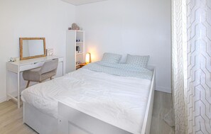 2 sovrum, strykjärn/strykbräda, resesäng och gratis wi-fi