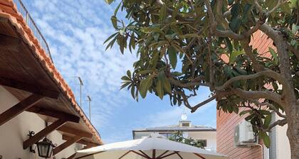 Detached villa in Serapo 50 m from the sea