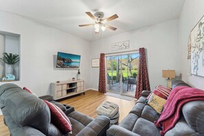Condo, Multiple Beds, Patio, Garden View (Get Away Bay at Bahama Bay) | Living area