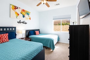 5 bedrooms, desk, iron/ironing board, travel cot