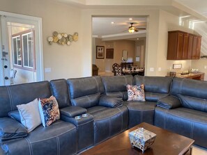 Smart TV, fireplace, video games, DVD player