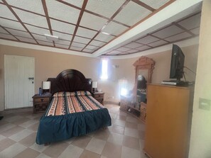 3 makuuhuonetta, Wi-Fi, vuodevaatteet