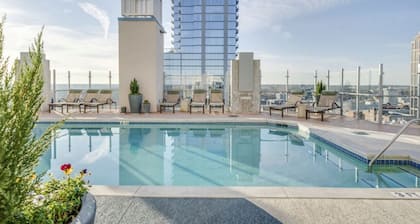 Central Downtown Raleigh Luxury High-Rise Condo