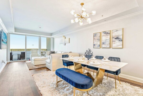 Condo, Multiple Beds, Balcony (Lake Views At Blue Heron) | Dining