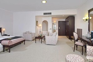 Cribs/infant beds - Melia Grand Hermitage (Golden Sands)