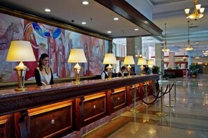 Lobby - Melia Grand Hermitage (Golden Sands)