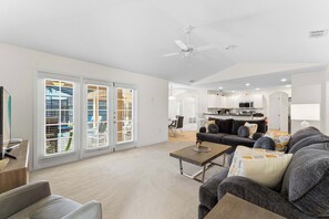 House, Multiple Beds, Pool Access, Pool View (Latitude Adjustment at Tuscan Ridge) | Living area | 42-inch flat-screen TV with digital channels