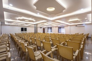 Banquet hall - Cannan Residency (Puducherry)