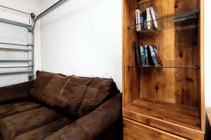 Casa, diversos llits, accés a la piscina, vistes a la piscina (Making Memories) | Interior