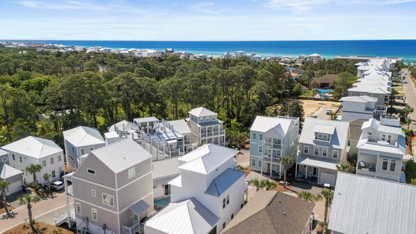 House (4 Bedrooms) | Interior - Mins to Beach Access + Pet-friendly + Golf Cart 30A White Sands by Avantstay (Santa Rosa Beach)