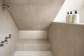 Casa (6 Bedrooms) | Planta do andar